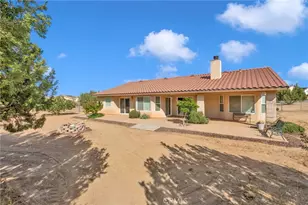 8626 Coyote Trail, Oak Hills, CA 92344 - Photo 35