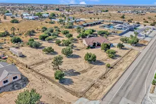 8626 Coyote Trail, Oak Hills, CA 92344 - Photo 43