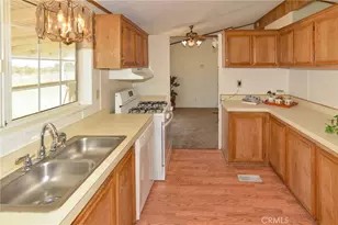 12133 Buttonwood, Phelan, CA 92371 - Photo 17