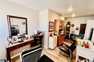 24212 Kansa Rd, Apple Valley, CA 92307 - Photo 37