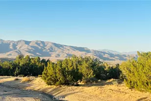 9132 Candlewood Rd, Apple Valley, CA 92308 - Photo 1