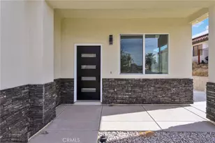 17745 Vista Point Dr, Victorville, CA 92395 - Photo 5