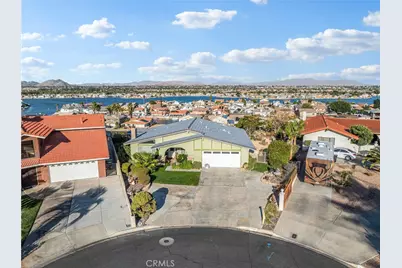 17990 Fremontia, Victorville, CA 92395 - Photo 3