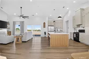 4084 Chevoit, Phelan, CA 92371 - Photo 17