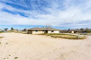 13920 Dos Palmas, Victorville, CA 92392 - Photo 3