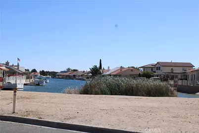 27404 Outrigger Lane, Helendale, CA 92342 - Photo 57
