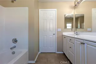 9053 Calico Ct, Oak Hills, CA 92344 - Photo 29