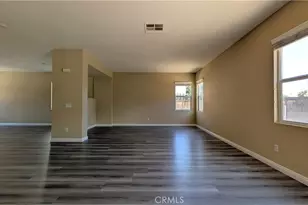 9053 Calico Ct, Oak Hills, CA 92344 - Photo 7