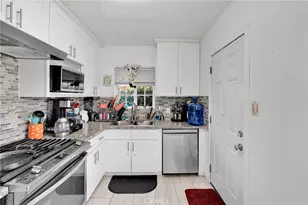 1688 W Cleveland St, San Bernardino, CA 92411 - Photo 9