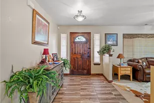 13991 Jicarilla Rd, Apple Valley, CA 92307 - Photo 9