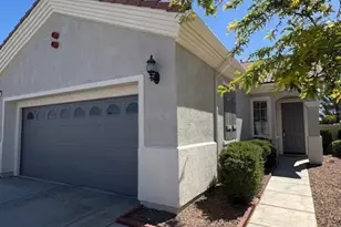 10485 Glen Oaks Ln, Apple Valley, CA 92308 - Photo 3