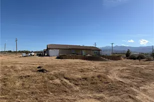 5824 White Fox Trail, Phelan, CA 92371 - Photo 19