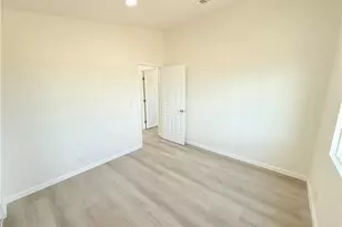 11975 Barbet, Phelan, CA 92371 - Photo 15
