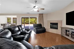 17594 Bangor, Hesperia, CA 92345 - Photo 5
