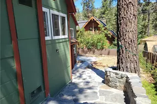 1116 Lark Rd, Wrightwood, CA 92397 - Photo 11