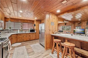 1116 Lark Rd, Wrightwood, CA 92397 - Photo 15