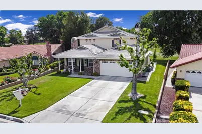 12820 Golf Course Drive, Victorville, CA 92395 - Photo 11