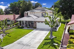 12820 Golf Course Dr, Victorville, CA 92395 - Photo 11