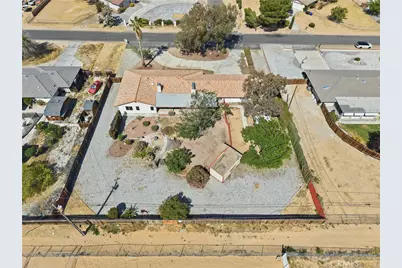 13163 Quapaw Road, Apple Valley, CA 92308 - Photo 33