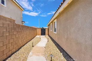 13039 Eastwind Way, Victorville, CA 92392 - Photo 55