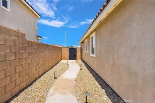13039 Eastwind Way, Victorville, CA 92392 - Photo 49