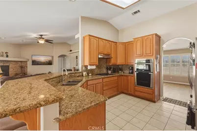 22772 Lancelet, Apple Valley, CA 92308 - Photo 11