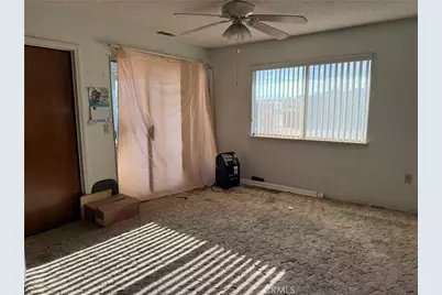 16082 Dale Evans Parkway, Apple Valley, CA 92307 - Photo 5