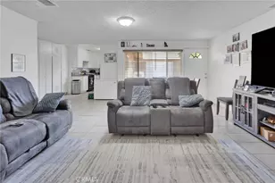 15400 Kiamichi Rd, Apple Valley, CA 92307 - Photo 21