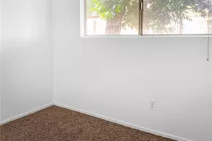 15400 Kiamichi Rd, Apple Valley, CA 92307 - Photo 41