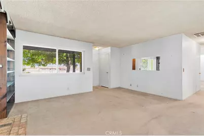 11363 I, Hesperia, CA 92345 - Photo 5