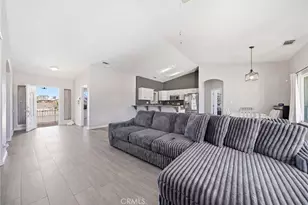 14083 Pawnee Rd, Apple Valley, CA 92307 - Photo 7