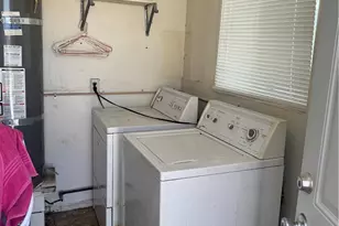 408 Pioneer St, Barstow, CA 92311 - Photo 21
