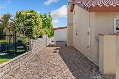 27263 Lakeview, Helendale, CA 92342 - Photo 35
