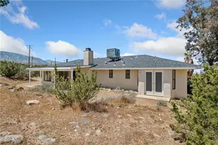 9975 Desert View Rd, Pinon Hills, CA 92372 - Photo 33
