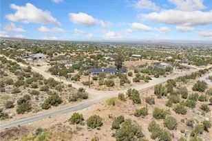 9975 Desert View Rd, Pinon Hills, CA 92372 - Photo 41