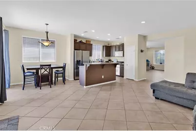 13912 Pinellia, Hesperia, CA 92344 - Photo 9
