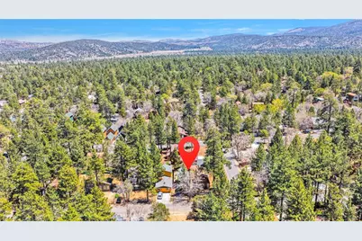 279 Los Angeles, Sugarloaf, CA 92386 - Photo 43