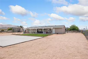 10811 Nambe, Apple Valley, CA 92308 - Photo 29