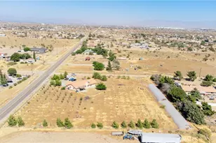 9995 Smoke Tree, Hesperia, CA 92344 - Photo 65