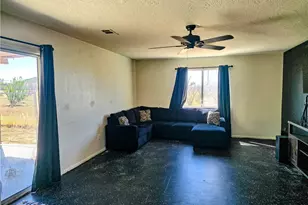 9995 Smoke Tree, Hesperia, CA 92344 - Photo 23