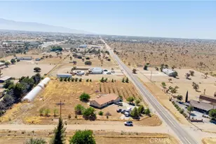 9995 Smoke Tree, Hesperia, CA 92344 - Photo 61