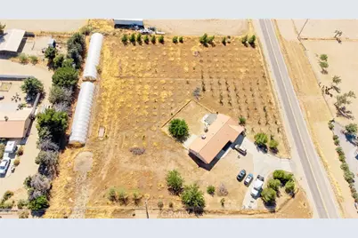 9995 Smoke Tree, Hesperia, CA 92344 - Photo 49