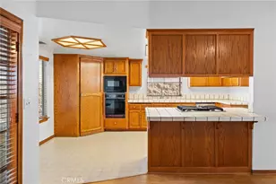 13035 Norfolk, Victorville, CA 92395 - Photo 15