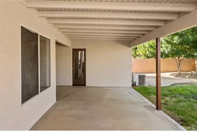 13035 Norfolk, Victorville, CA 92395 - Photo 37