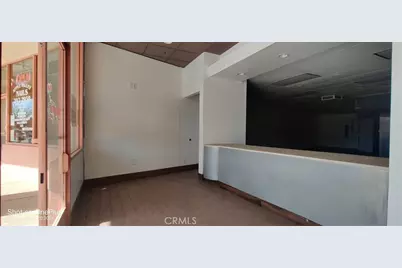 20200 US Highway 18 #D, Apple Valley, CA 92307 - Photo 3