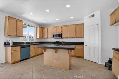 13878 Chestnut, Victorville, CA 92392 - Photo 15