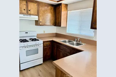 14595 Iroquois, Apple Valley, CA 92307 - Photo 13