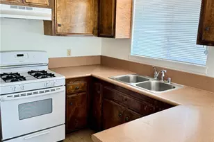 14595 Iroquois, Apple Valley, CA 92307 - Photo 13