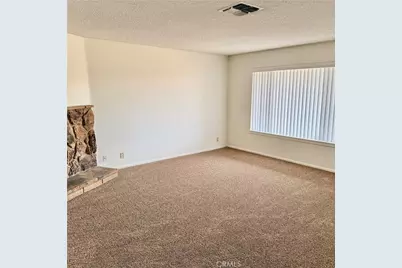 14595 Iroquois, Apple Valley, CA 92307 - Photo 11