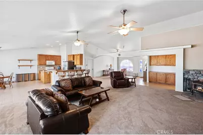 11025 El Esteban, Phelan, CA 92371 - Photo 11